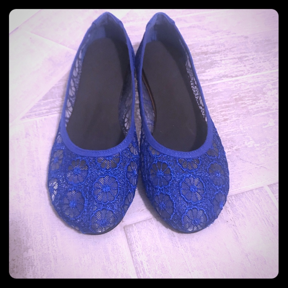 Blue Lace Flats